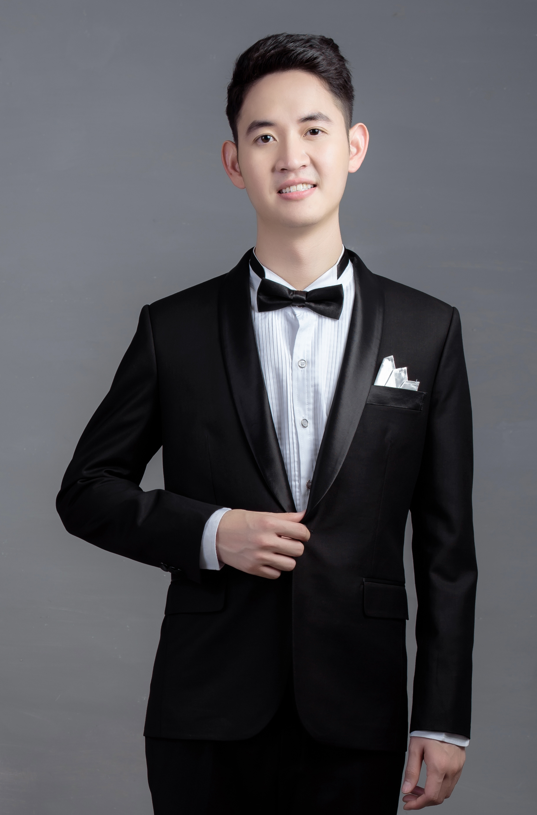 TUXEDO_NKSUIT